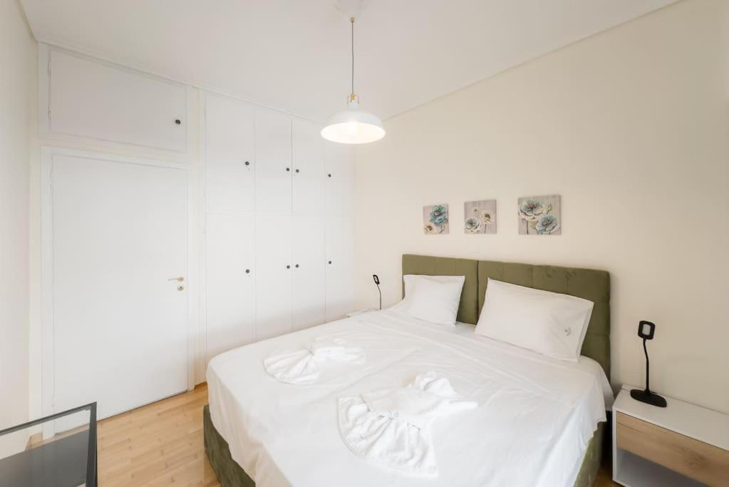 Spacious Urban Apt In The Heart Of Афины Экстерьер фото